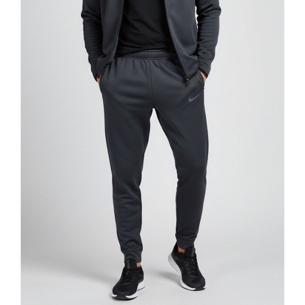 Nike Mens Swoosh Fleece Training Taper Jogger Pants Black‎ Small Sweatpants